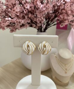 Alternative view of 80051-1 Zarcillos acero cuadrado con lineas esmaltado BLANCO