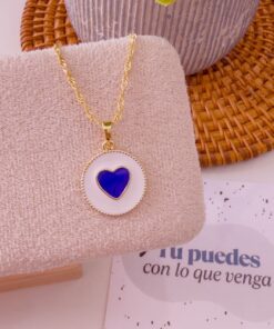 20347-1 Collar armado circulo blanco corazon esmaltado azul