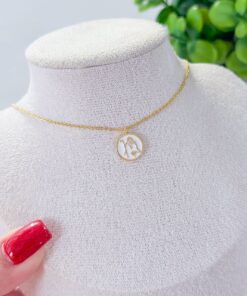 20345 - Collar armado virgen de la pastora esmaltado blanco