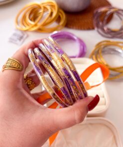 40201-4 Set 5 pulseras morada amarilla