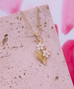 20157 - Collar armado flor doble blanco