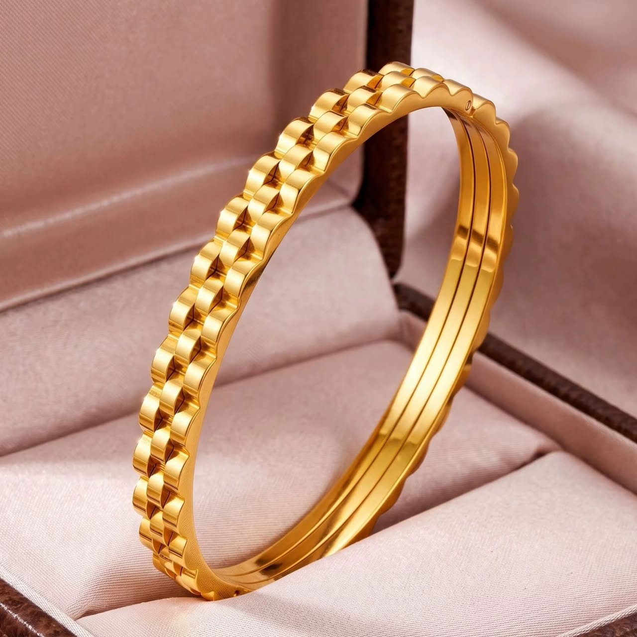 41223 – Pulsera acero dorado con ondas